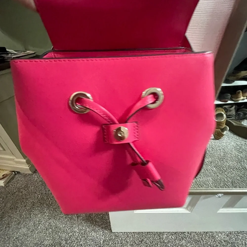 Kate Spade Hot Pink Leather Backpack Purse Pebbled Crossbody Travel Bag - Picture 3 of 5